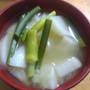 ニンニクの芽とかぶのみそ汁